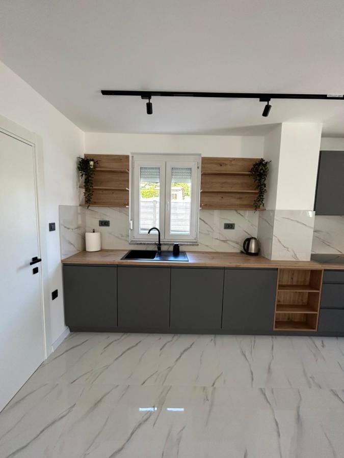 Villa Kety バスカ エクステリア 写真